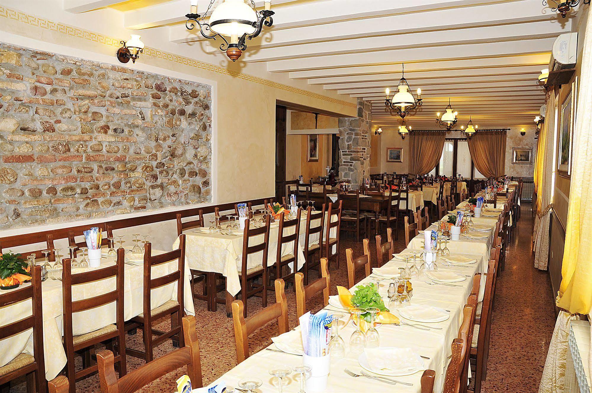 Locanda Al Pigno Сона Экстерьер фото
